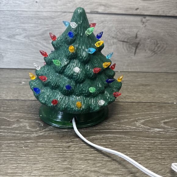 Vintage Ceramic Light Christmas Tree 7 Inches Semi Oval Shape ~repainted - Picture 1 of 12